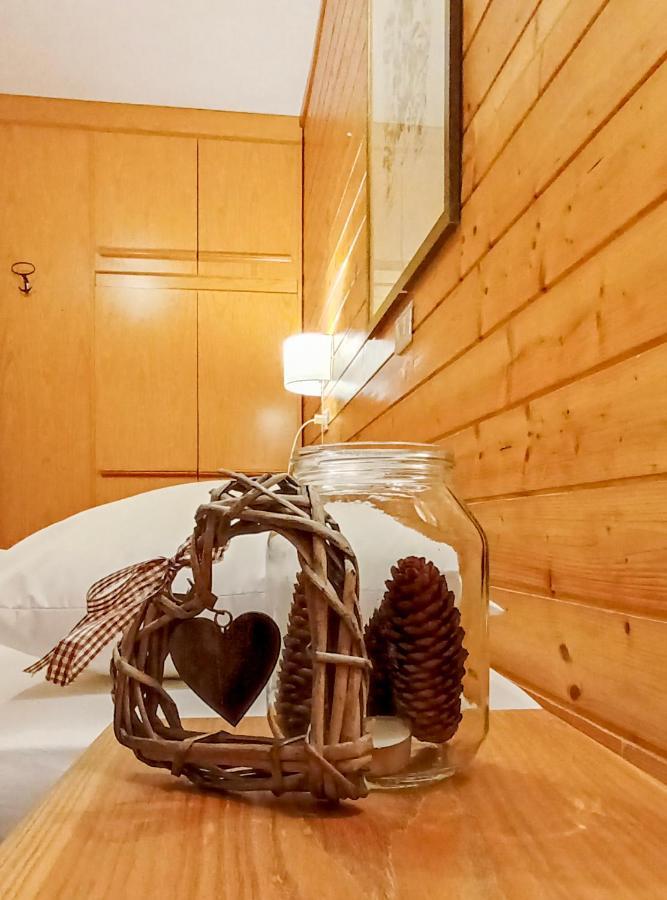 Appartement La Tana - Risparmia Su Dolomitiaffitti-It à Cavalese Extérieur photo