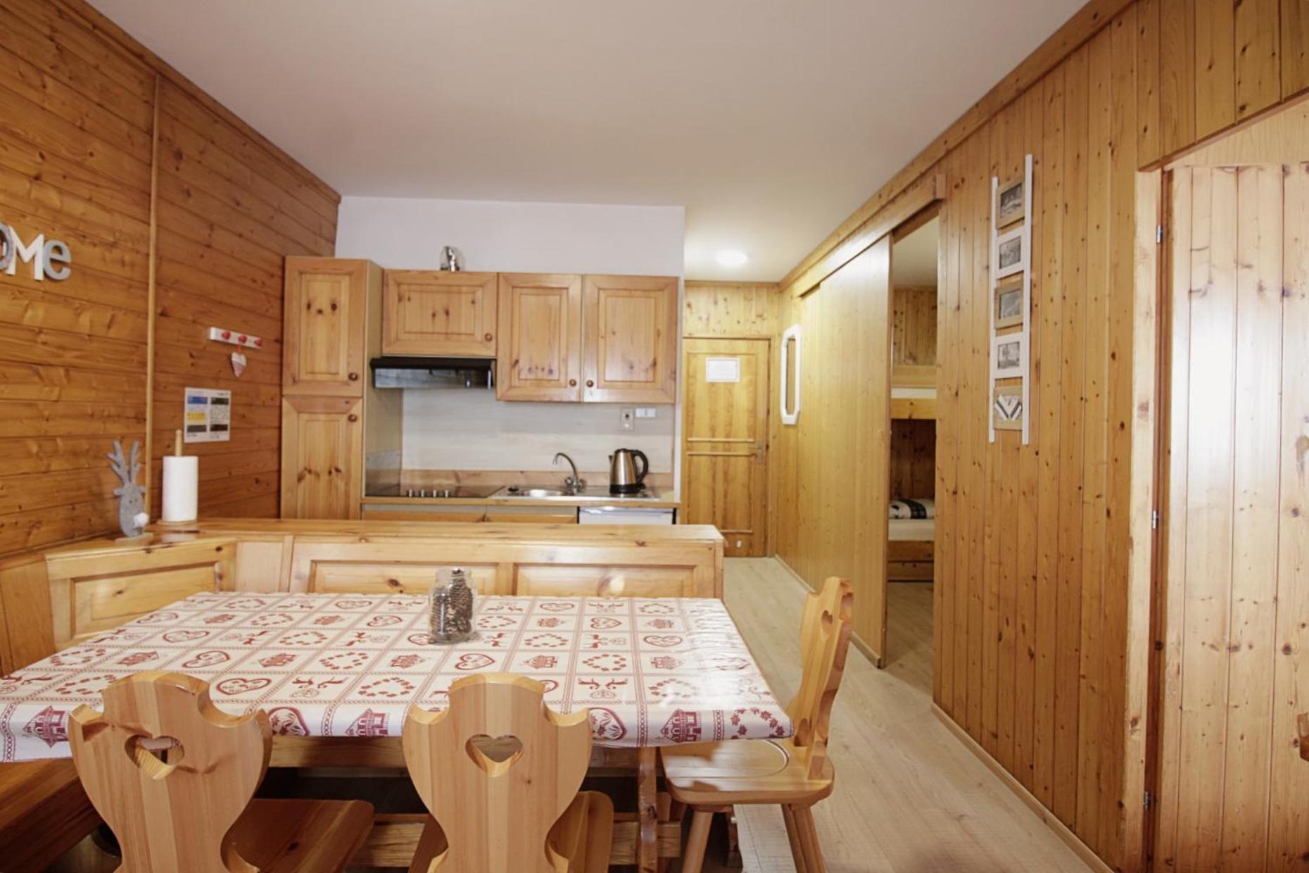 Appartement La Tana - Risparmia Su Dolomitiaffitti-It à Cavalese Extérieur photo